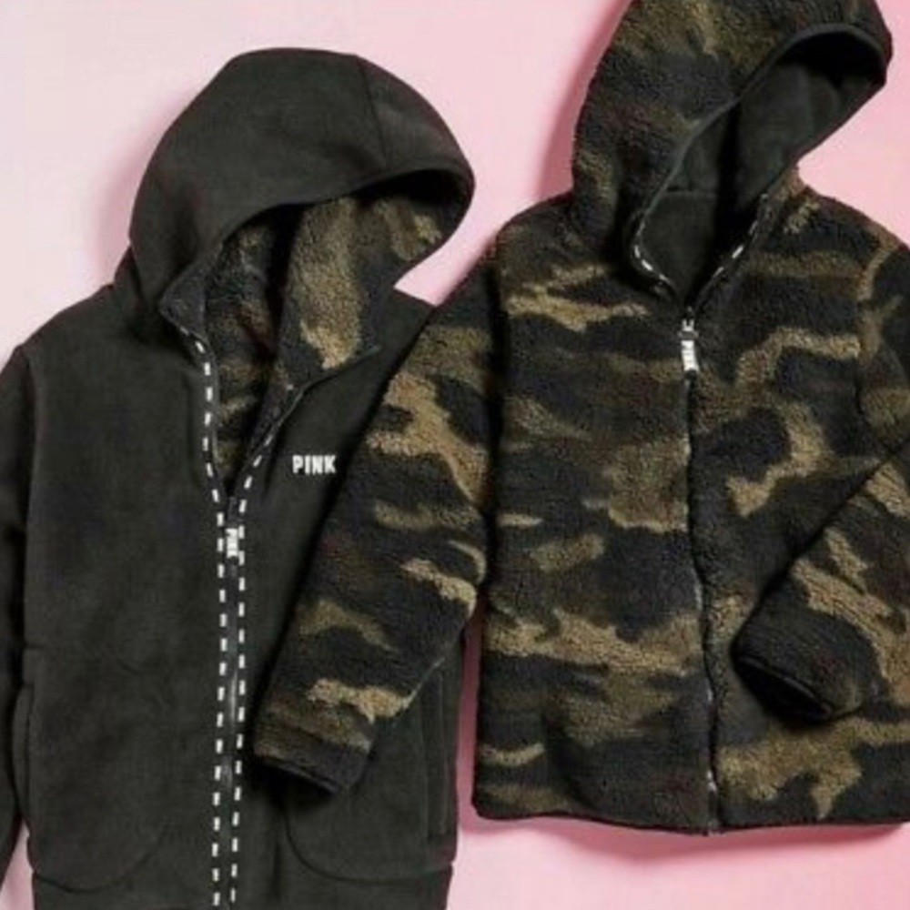 Pink/vs black and camo reversible Sherpa jacket